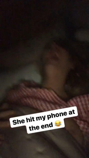 Lele Pons Nip Slip