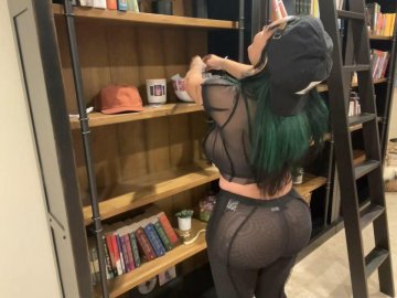 Emily Cheree Nude See-Through Onlyfans Video Leaked